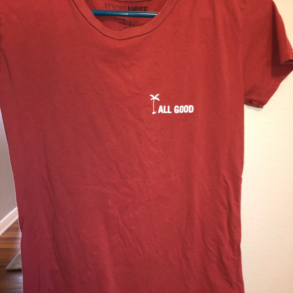 Women’s graphic tee